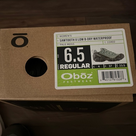 NWOT. WATERPROOF Oboz Sawtooth Low Hiking Shoe. Size 6.5. Never Worn. - Picture 7 of 7